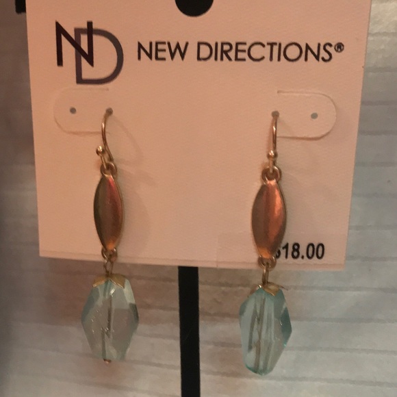 ‼️Bundle & Save‼️ NEW DIRECTIONS Set NWT - Picture 7 of 8